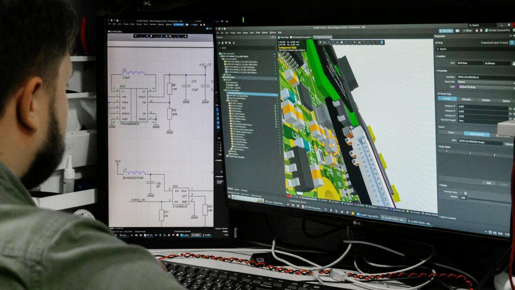 Laptop für CAD – leistungsstarkes Notebook am Arbeitsplatz