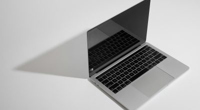 Laptop Bildschirm schwarz