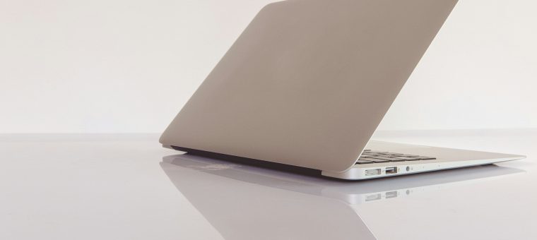 Laptop für Schüler unter 300 Euro