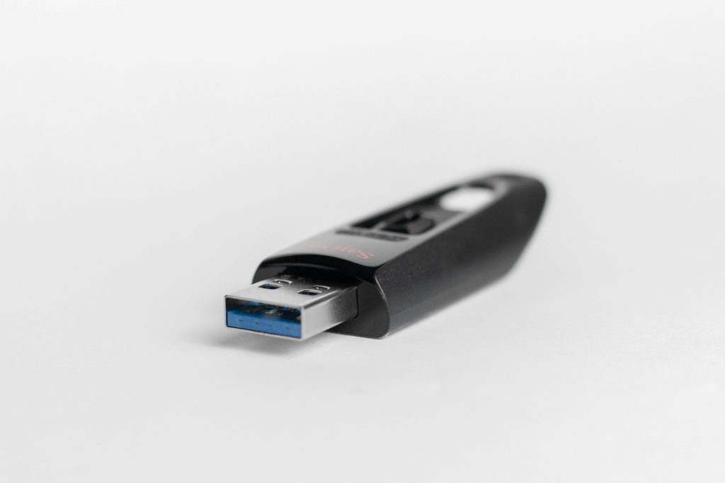 USB-C Adapter für den Laptop – Hub mit HDMI- und USB-Anschlüssen